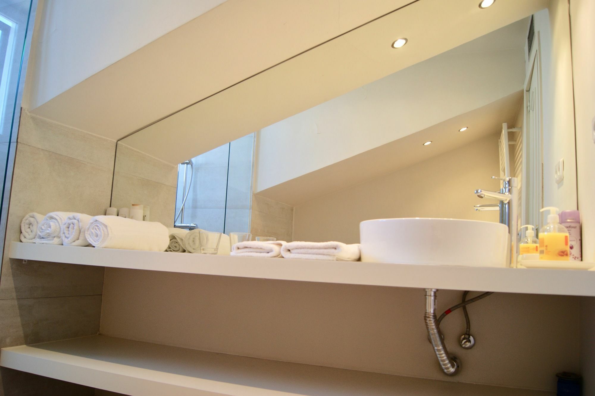 Apartamento Sol Madrid Ngoại thất bức ảnh